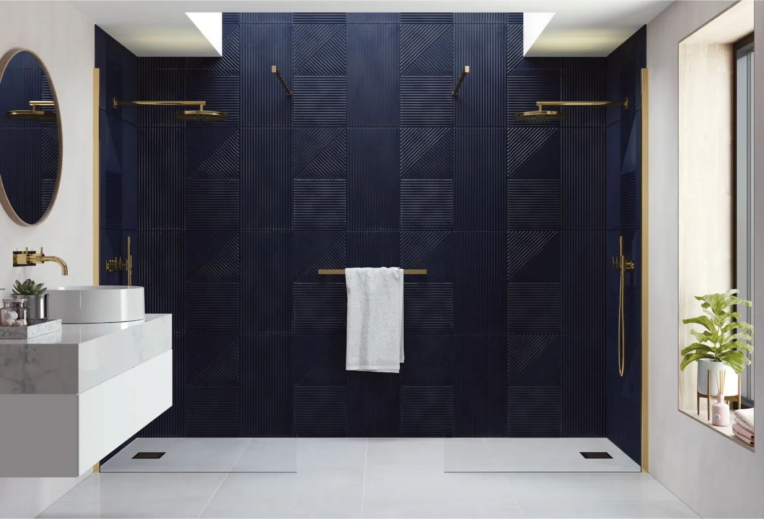 Walk-In – Acting as a centrepiece, this style features a single glass panel fitted with stabilising bars to position it adjacent to your shower in a wide space.