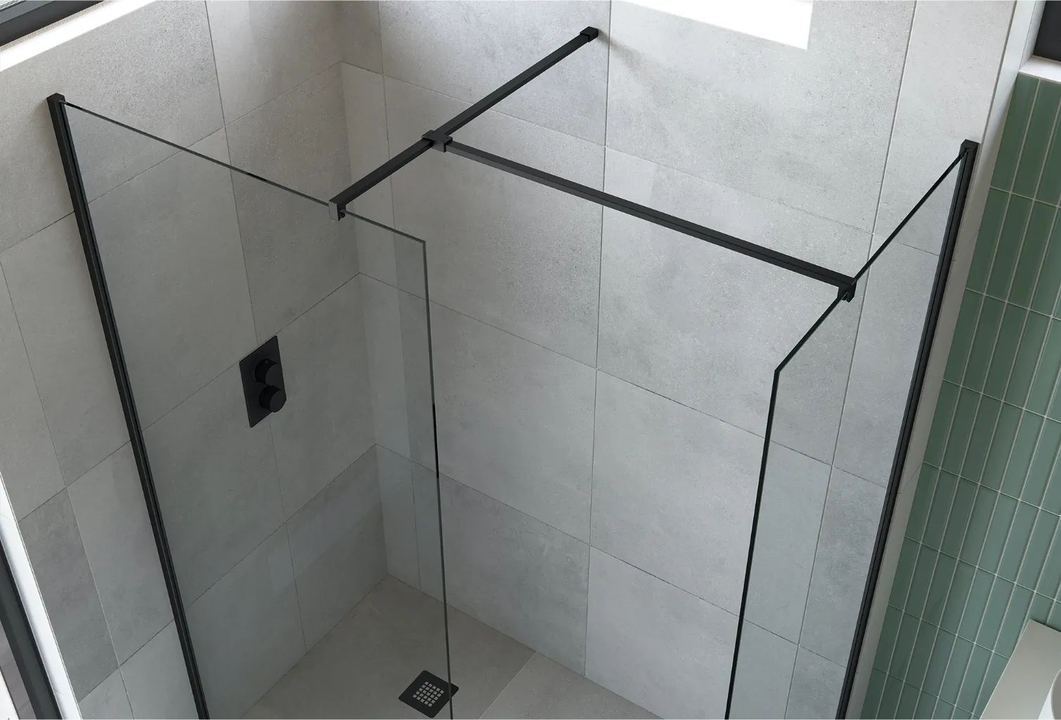Corner – Fitting into corner spaces or great for replacing a standard shower enclosure, this style features two glass panels which can be installed to best create your wetroom entry path.