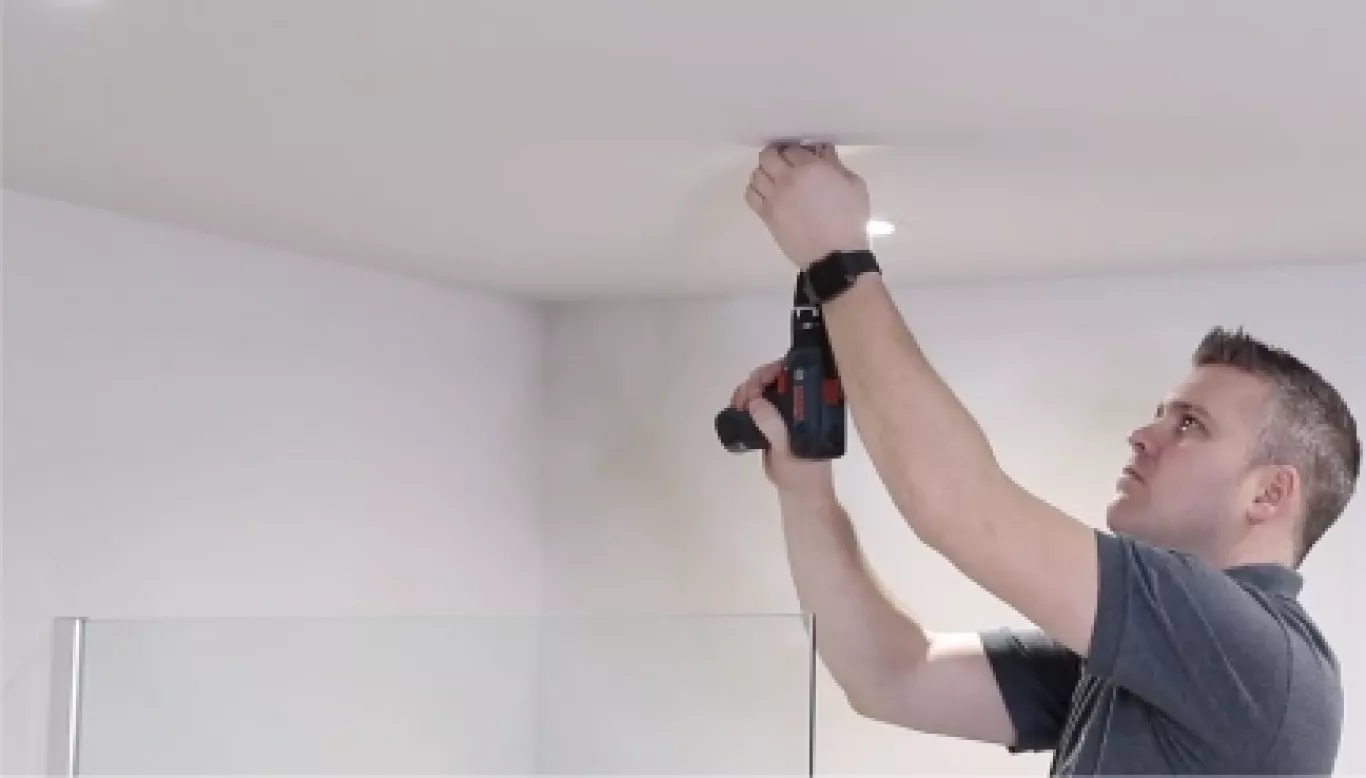 Installers Ayo Two Part Floor To Ceiling Stabilising Bar Installation Guide
